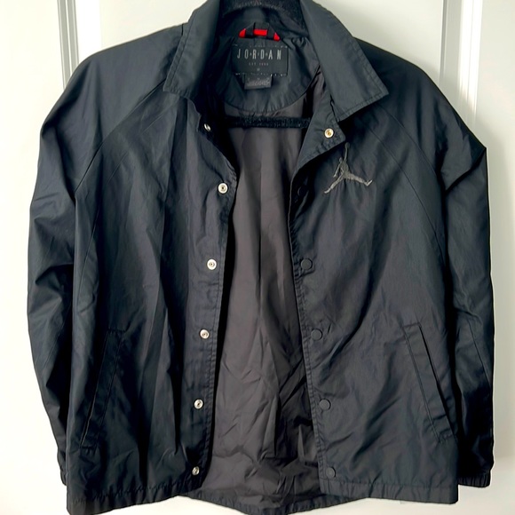 Nike Jordan Jacket - Picture 1 of 2